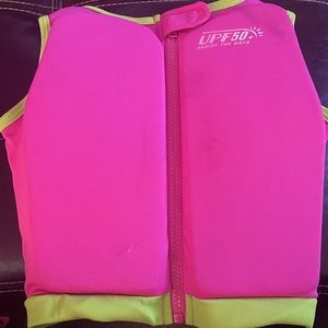 Aqua-Leisure girls flotation training vest 20-45lbs‎ UPF50 Dolphin Design